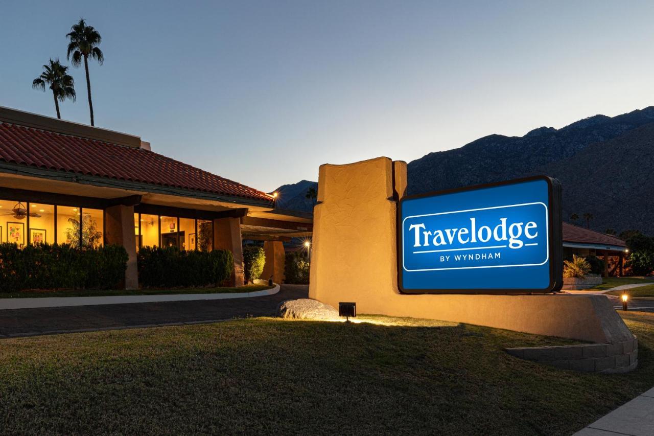 Travelodge By Wyndham Palm Springs Extérieur photo