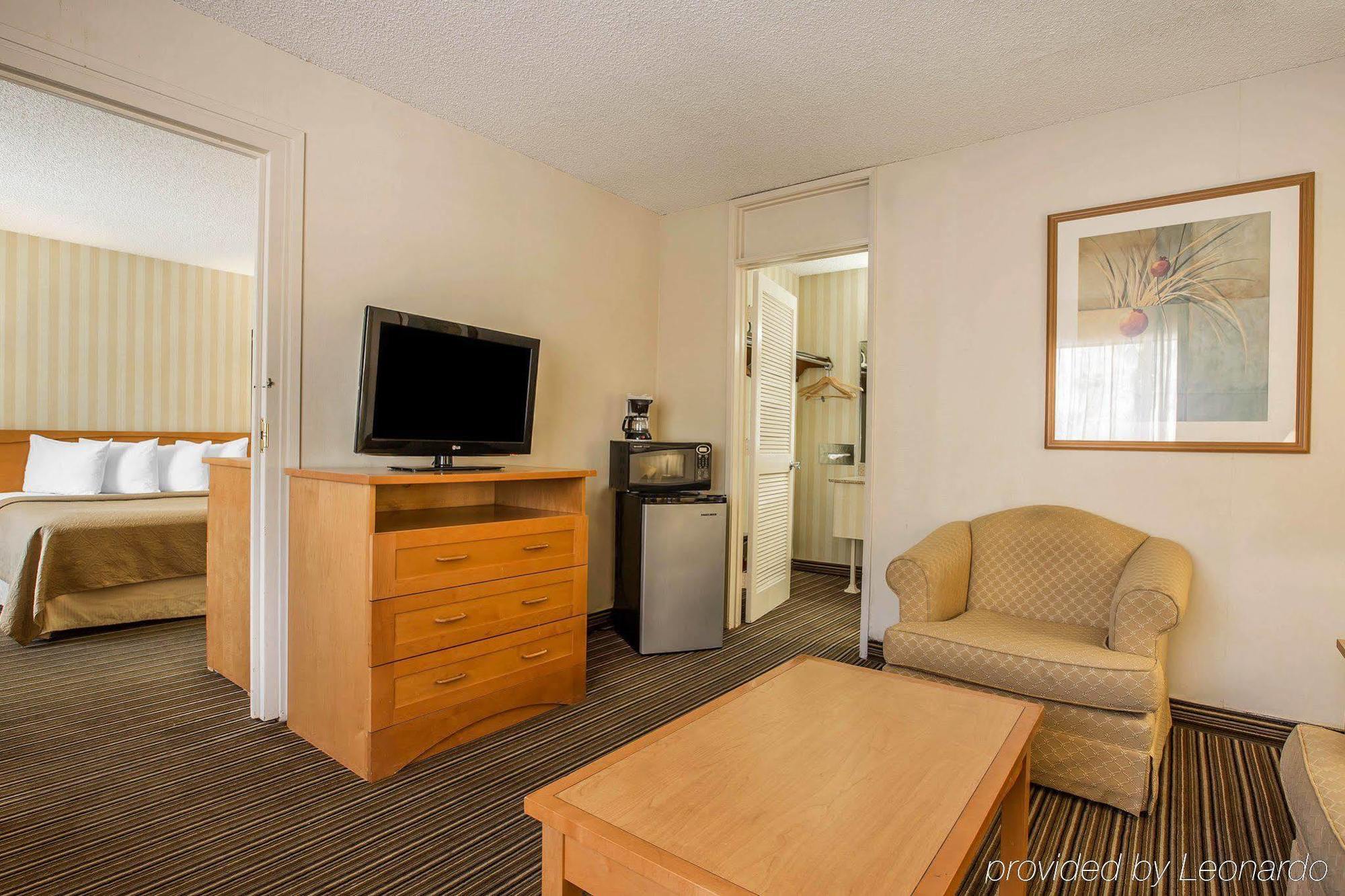 Travelodge By Wyndham Palm Springs Extérieur photo